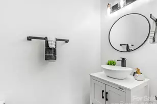 12008 Bordeaux St, Charlotte, NC 28277 - Photo 10