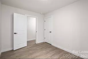 2340 13th Street NE, Hickory, NC 28601 - Photo 10