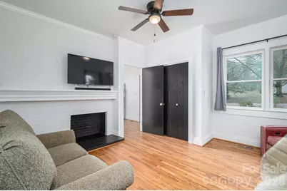 335 E Sumner Street, Lincolnton, NC 28092 - Photo 32