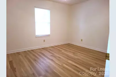 2016 Oakdale Road, Charlotte, NC 28216 - Photo 10