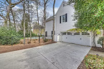 6401 Stargaze Lane, Charlotte, NC 28269 - Photo 46