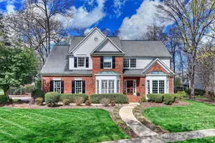 6401 Stargaze Ln, Charlotte, NC 28269 - Photo 2