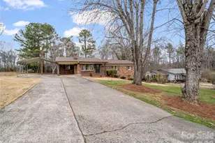 193 Oak Forest Dr, Forest City, NC 28043 - Photo 38