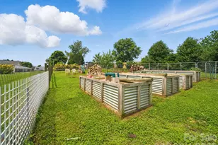 117 Pilots Ridge Dr, Bessemer City, NC 28016 - Photo 20