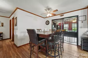 117 Pilots Ridge Dr, Bessemer City, NC 28016 - Photo 4