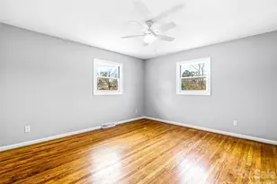 2 Oakland St, Weaverville, NC 28787 - Photo 18