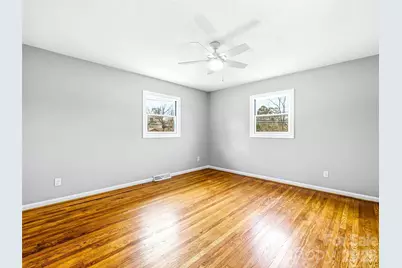 2 Oakland Street, Weaverville, NC 28787 - Photo 18