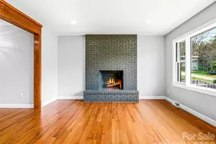 2 Oakland St, Weaverville, NC 28787 - Photo 8