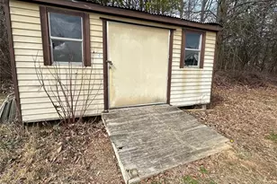 4621 Buffalo Shoals Rd, Maiden, NC 28650 - Photo 16