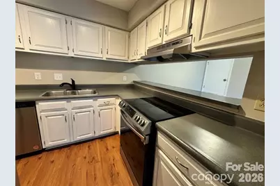 1600 Sharon Road W #16, Charlotte, NC 28210 - Photo 2