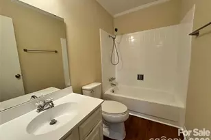 1600 Sharon Rd W, Charlotte, NC 28210 - Photo 6