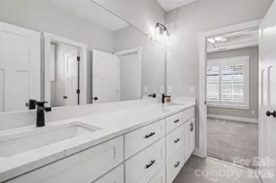 615 Short Stroll Ct, Clover, SC 29710 - Photo 32