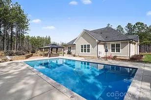 615 Short Stroll Ct, Clover, SC 29710 - Photo 40