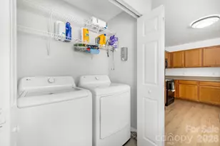 7316 Oxford Bluff Dr, Stanley, NC 28164 - Photo 22