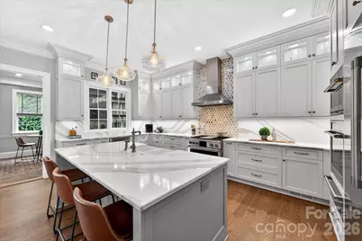 2135 Sharon Avenue, Charlotte, NC 28211 - Photo 8