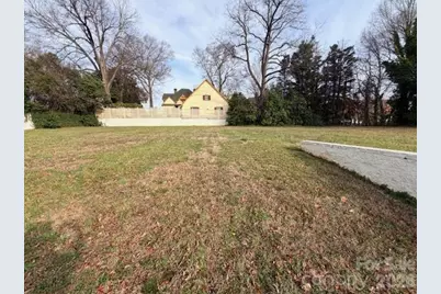 238 W Front Street, Statesville, NC 28677 - Photo 2