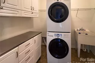 2206 Winding River Dr, Charlotte, NC 28214 - Photo 8