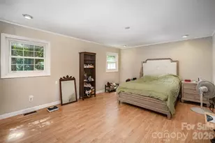 904 Timberlane Dr, Mount Holly, NC 28120 - Photo 16