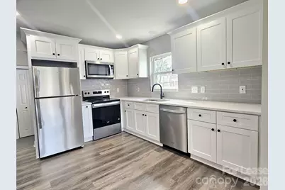 2900 Enfield Road, Charlotte, NC 28205 - Photo 2