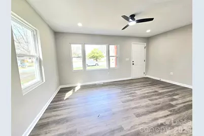 2900 Enfield Road, Charlotte, NC 28205 - Photo 6