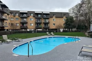 1323 Queens Rd, Charlotte, NC 28207 - Photo 36