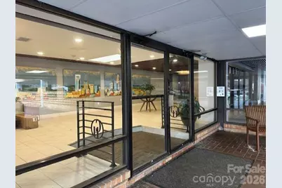 1323 Queens Road #313, Charlotte, NC 28207 - Photo 38