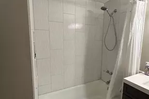 1323 Queens Rd, Charlotte, NC 28207 - Photo 20