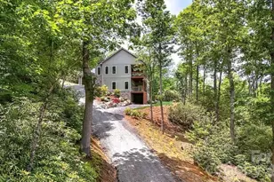 3434 Old Jonas Ridge Rd, Newland, NC 28657 - Photo 14