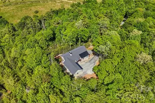 3434 Old Jonas Ridge Rd, Newland, NC 28657 - Photo 40
