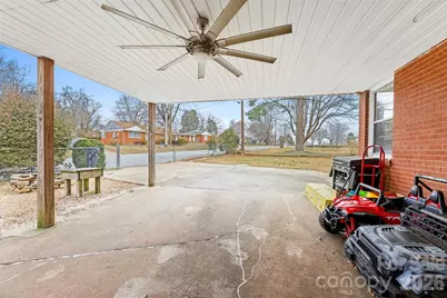 210 Avondale Drive, Lexington, NC 27295 - Photo 22