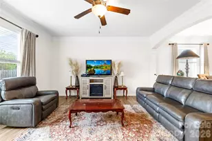 124 Tasman Drive, Mount Holly, NC 28120 - Photo 14