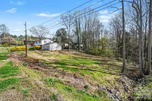 5069 W Piedmont Cir, Conover, NC 28613 - Photo 18