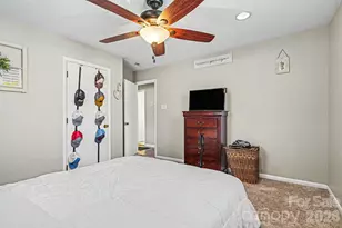 5069 W Piedmont Cir, Conover, NC 28613 - Photo 10