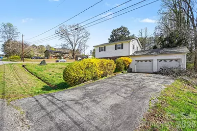 5069 W Piedmont Circle, Conover, NC 28613 - Photo 4