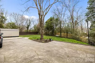 7423 Folger Dr, Charlotte, NC 28226 - Photo 36