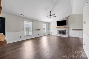 3545 Heather Ln, Gastonia, NC 28056 - Photo 8