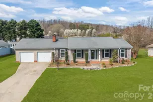 3545 Heather Ln, Gastonia, NC 28056 - Photo 1