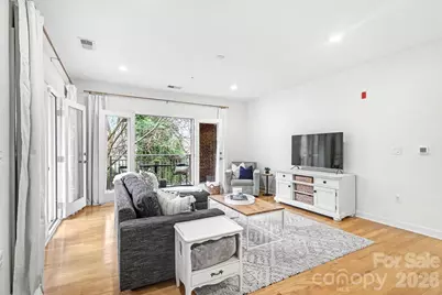 1829 Kenilworth Avenue #206B, Charlotte, NC 28203 - Photo 8