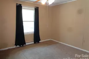 529 Harmon St, Forest City, NC 28043 - Photo 8