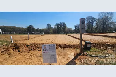 1223 Signal Avenue, Gastonia, NC 28052 - Photo 2