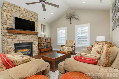 138 Olde Oak Way, Hendersonville, NC 28792 - Photo 10