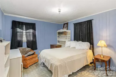 56 Fairview Avenue, Hendersonville, NC 28792 - Photo 12