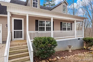 6115 Chandler Rd, Clover, SC 29710 - Photo 2