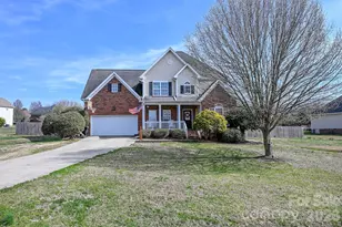2820 Loxdale Farms Dr, Monroe, NC 28110 - Photo 2