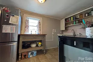 1120 N Main St, Troy, NC 27371 - Photo 8