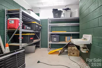 318 Laurel Avenue, Grover, NC 28073 - Photo 12