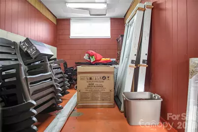 318 Laurel Avenue, Grover, NC 28073 - Photo 22