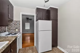 517 Grandin Rd, Charlotte, NC 28208 - Photo 16