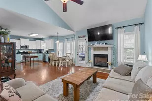 163 Oak Apple Ln, Hendersonville, NC 28792 - Photo 20