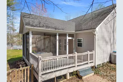 163 Oak Apple Lane, Hendersonville, NC 28792 - Photo 10